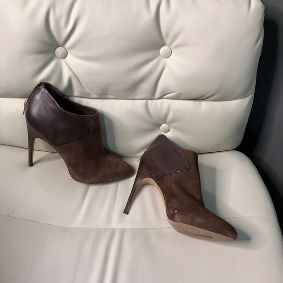 Sam Edelman Heeled Booties - Picture 1 of 4